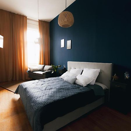 Central Blue Charm Arad Exterior foto